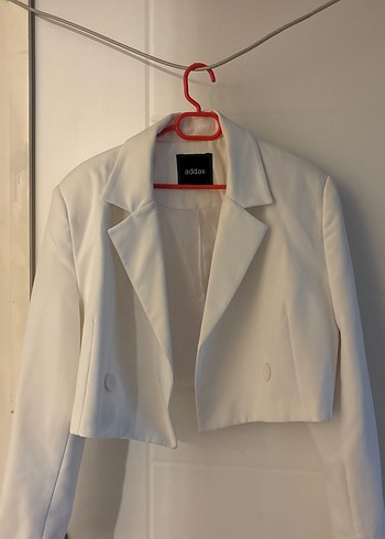 Beyaz Notch Yaka Kadın Blazer