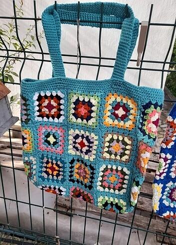 Motif canta