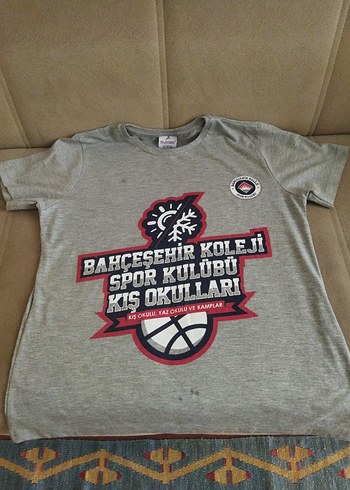 Bahçeşehir koleji tişörtü 15-16 yaş