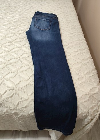 LC Waikiki Düğmeli Lacivert Geniş Kesim Kadın Kot Pantolon