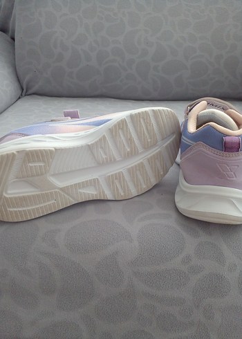 Mor Baskılı Kız Çocuk Spor Ayakkabısı - Görsel 4