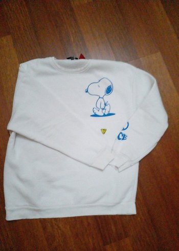 Beyaz Snoopy Baskılı Kadın Sweatshirt - Görsel 2
