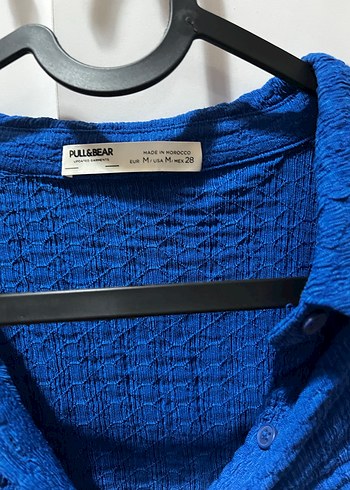 m Beden mavi Renk Pull & Bear Dokulu Mavi Kadın Gömlek