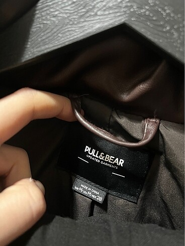 m Beden Pull and bear deri mont