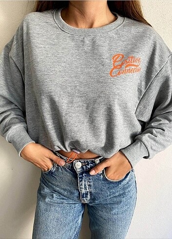 Crop sweatshirt