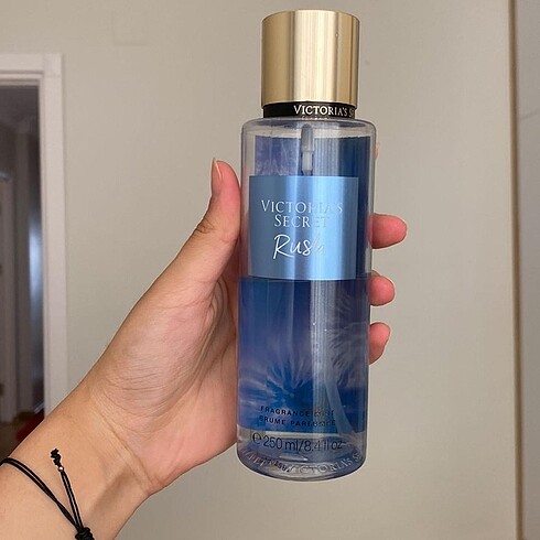 Victoria?s secret vücut spreyi