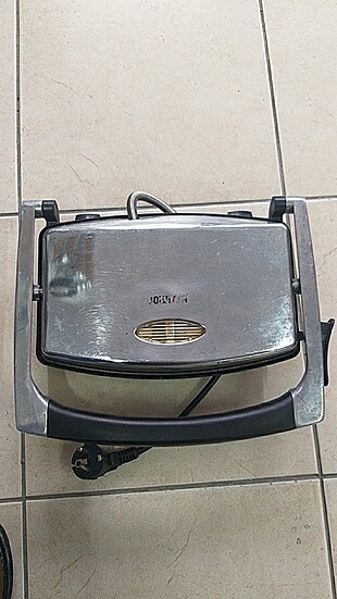 Tost makinesi