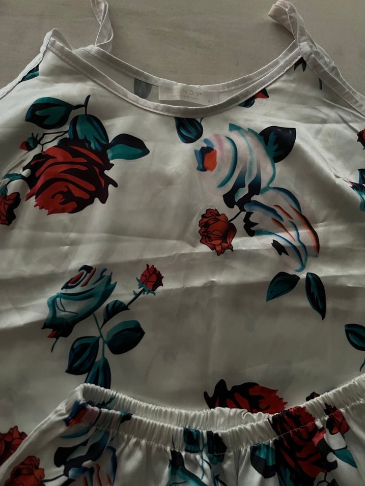 Zaten şortlu takım - Görsel 3