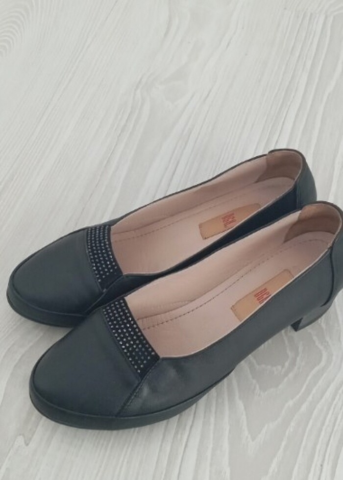 Topuklu ayakkabı - Görsel 2