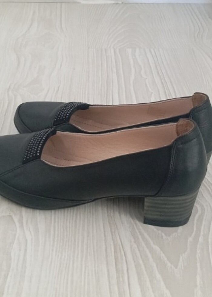 Topuklu ayakkabı - Görsel 4