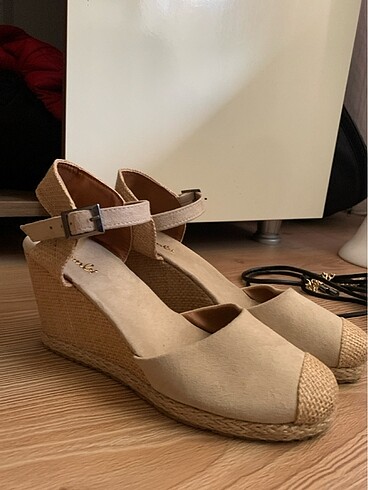 39 Beden camel Renk Sandalet