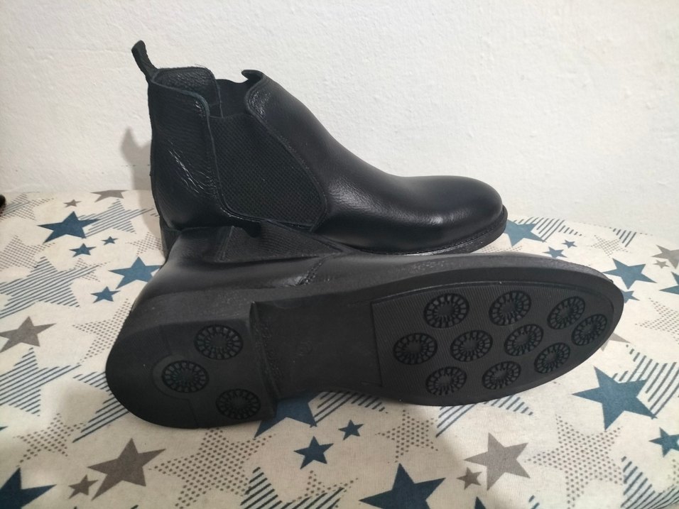 Klasik Siyah Deri Erkek Bot - Görsel 2