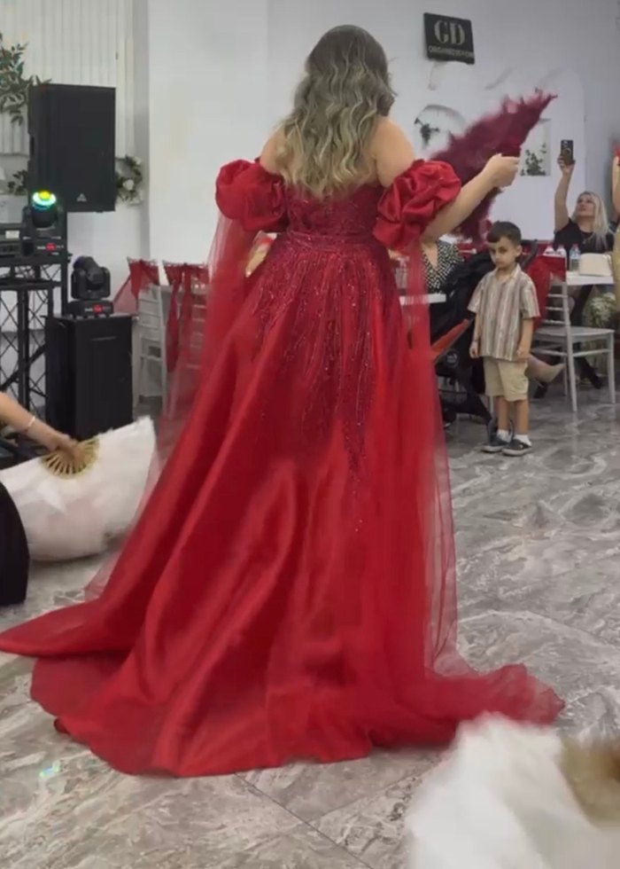 3 Farklı Görünümlü Kına Elbisesi - Görsel 5