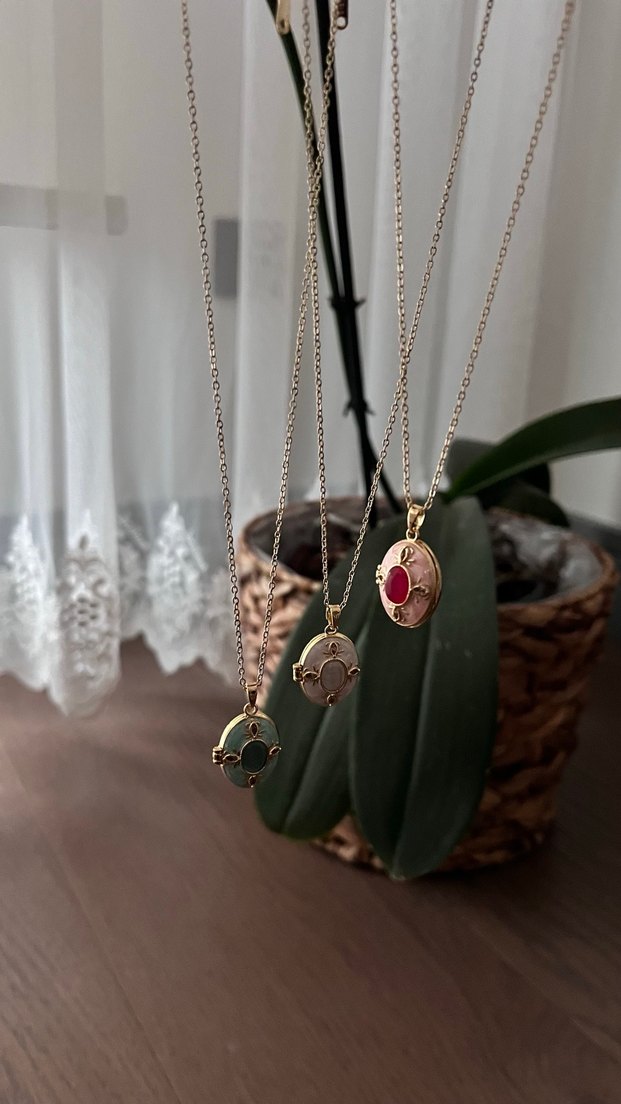 Mini Turkuaz İşlemeli Bohem Zincir Kolye - Görsel 2