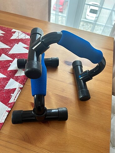Spor aleti /şınav barı
