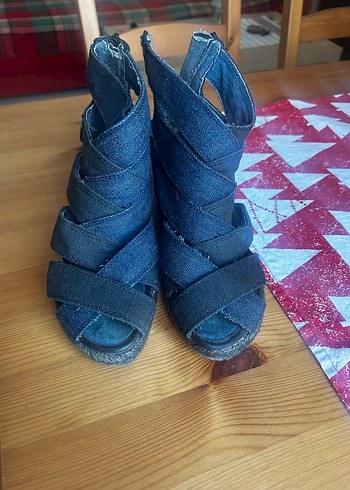 Levis Jean Ayakkabi Sandalet