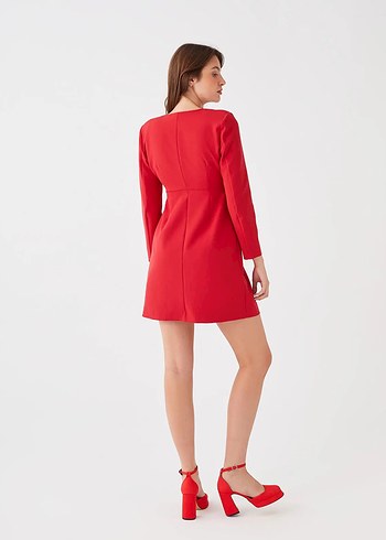 LCW Vision Kırmızı Kruvaze Yaka Düz Uzun Kollu Kadın Abiye - Görsel 7