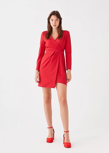 LCW Vision Kırmızı Kruvaze Yaka Düz Uzun Kollu Kadın Abiye - Görsel 4