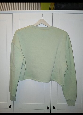 m Beden Kısa crop sweatshirt