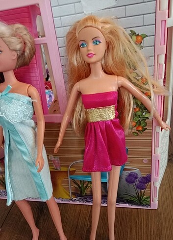Beden Renk Barbie bebekler