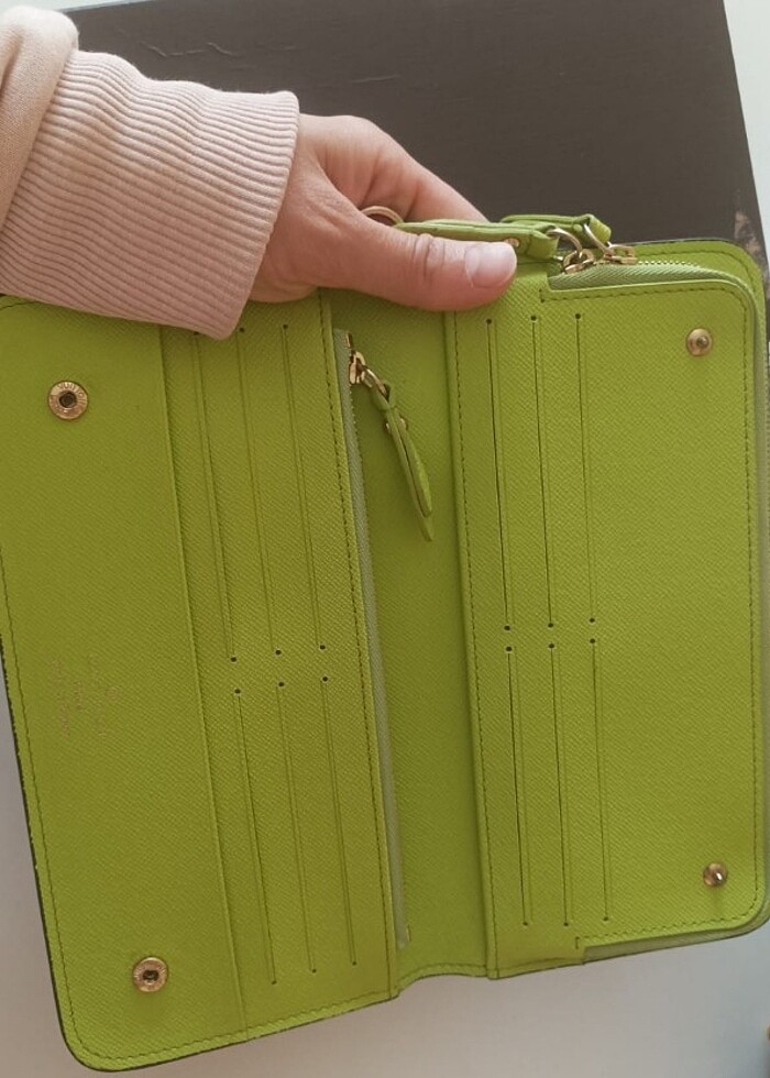 Orijinal cüzdan.  - Görsel 4