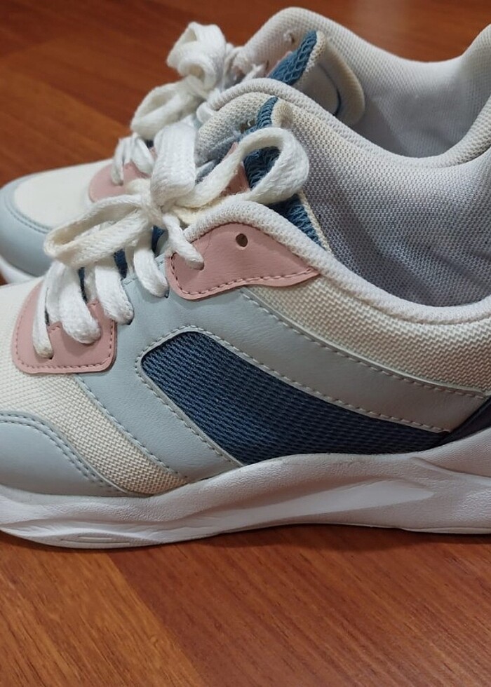 Kinetix temiz spor ayakkabı - Görsel 2