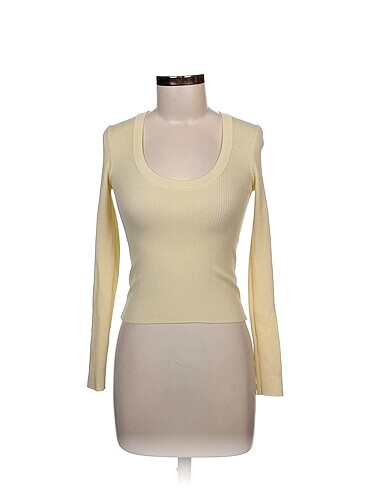 Zara Bluz %70 İndirimli.