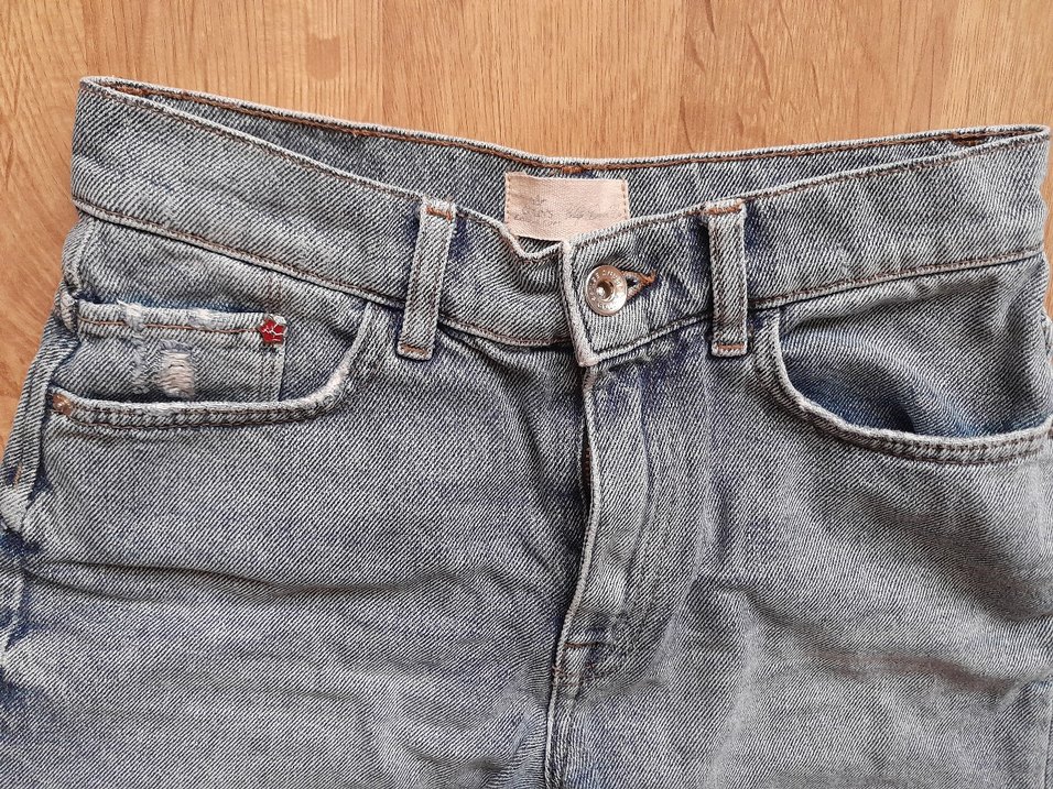 Nakışlı Düğmeli Mavi Kot Şort - Görsel 2