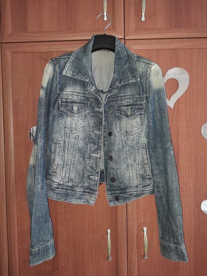 Düğmeli  Batik Desenli Kadın Denim Ceket - Görsel 2