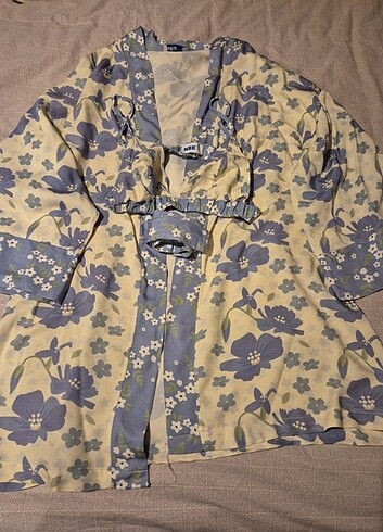 Kimona ve sütyen  - Görsel 2