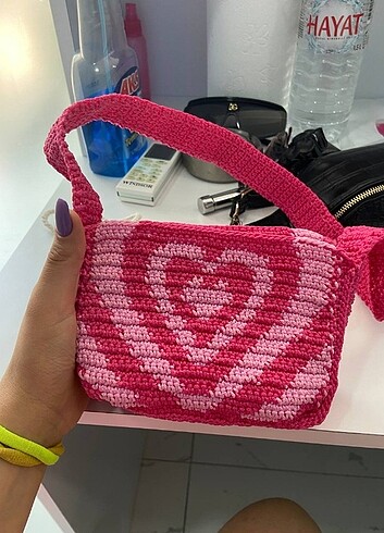 Diğer Kalpli baget çanta 
