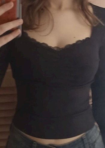 Dantel Detaylı Siyah Kadın Bluz - Görsel 2