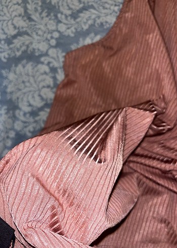 Piliseli pudra sıfırkol bluz - Görsel 2