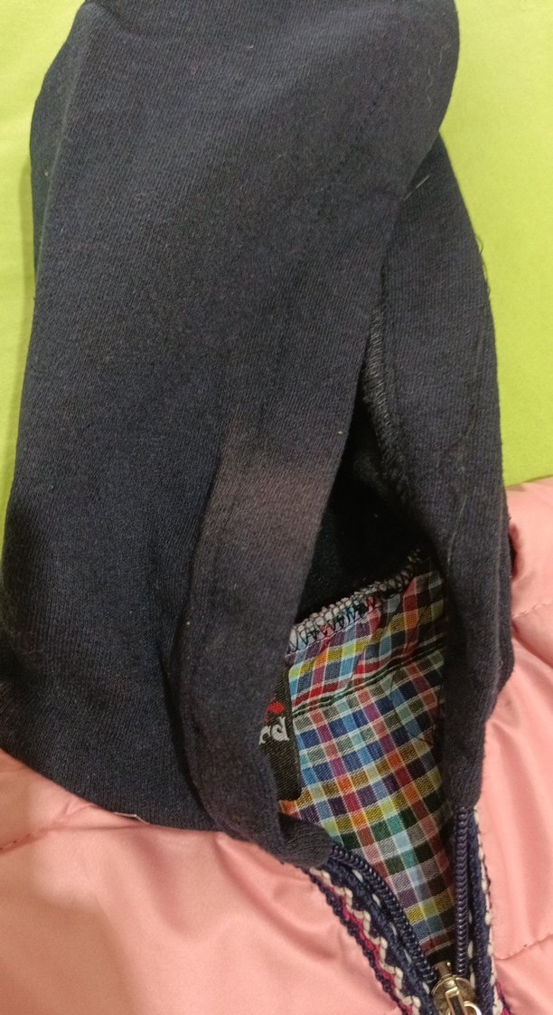 Kız Çocuk Pembe Kapüşonlu Fermuarlı Yelek - Görsel 4