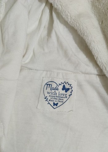 Kapüşonlu Beyaz Kürklü Kız Yeleği - Görsel 3