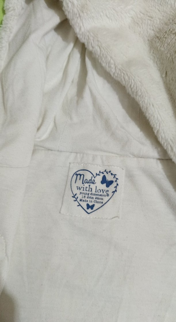 Kapüşonlu Beyaz Kürklü Kız Yeleği - Görsel 3