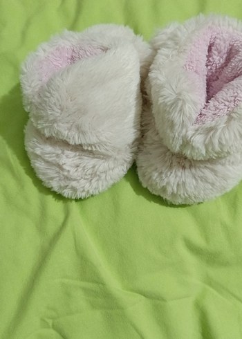 Kız Çocuk Beyaz Nakışlı Sıcak Ev Terliği - Görsel 6