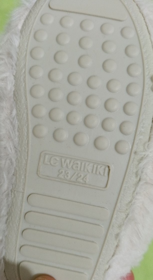 Kız Çocuk Beyaz Nakışlı Sıcak Ev Terliği - Görsel 5