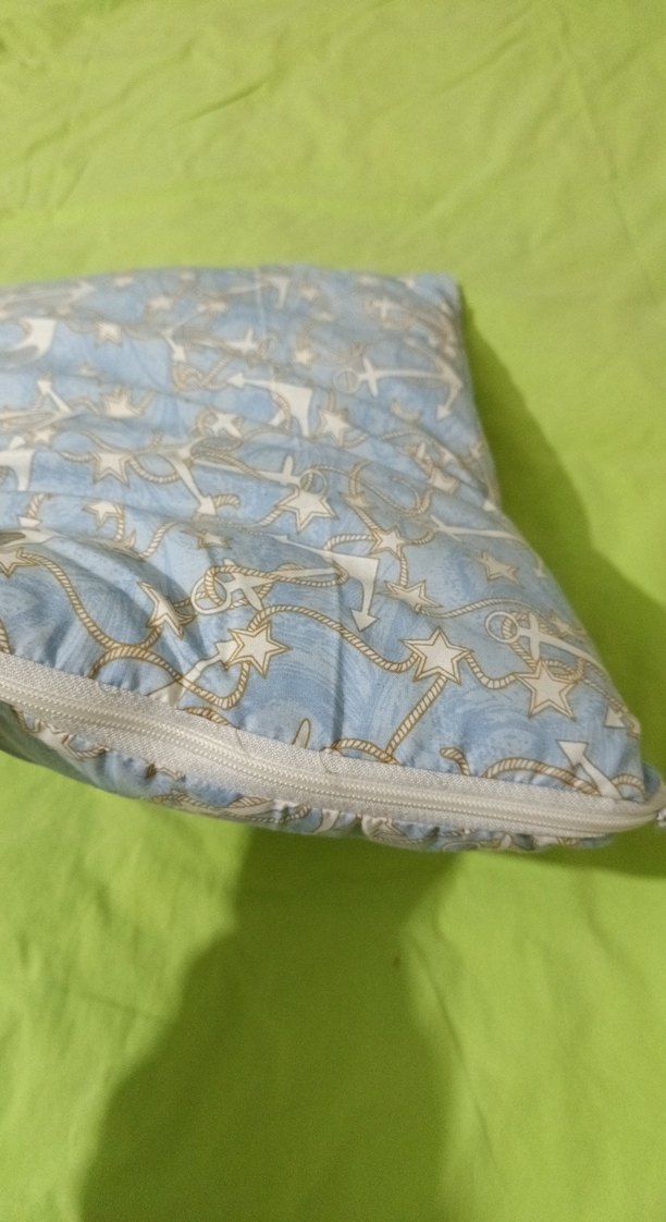 Mavi Çapa Desenli Çocuk yastık - Görsel 3