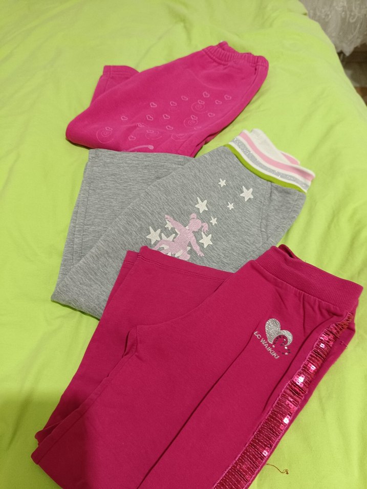 3 tane Kız Çocuk alt eşofman - Görsel 3