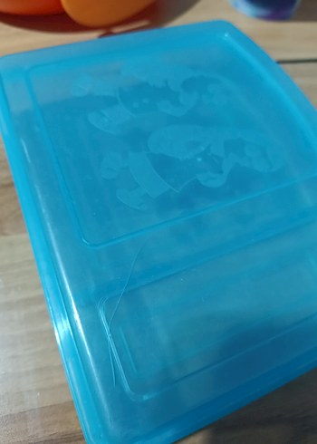 Renkli Çocuk Bardakları ve Saklama Kutuları - Görsel 9