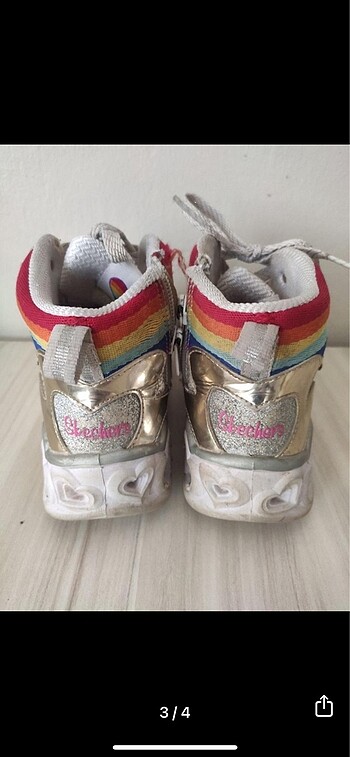 Skechers bot