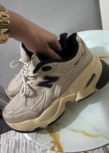 38 Beden camel Renk New balance spor ayakkabı