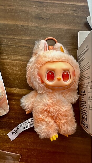 LABUBU