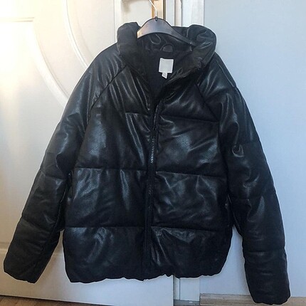 H&M Vegan Deri Şişme Mont