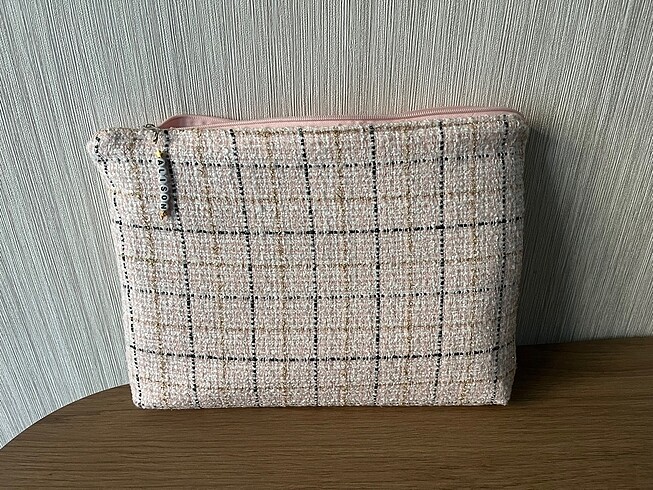  Beden pembe Renk Pembe Macbook Kılıfı 13 inch,İsme özel Charmlı Laptop Kılıfı Clu