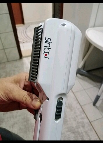 Beden Renk Saç düzleştirici ve tost, Sinbo