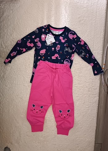 Uzun Kollu Baskılı Kız Bebek pijama Takımı