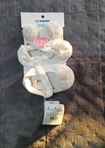 Kız Çocuk Beyaz Kürklü Sıcak Terlik ve saç bandana takımı - Görsel 2