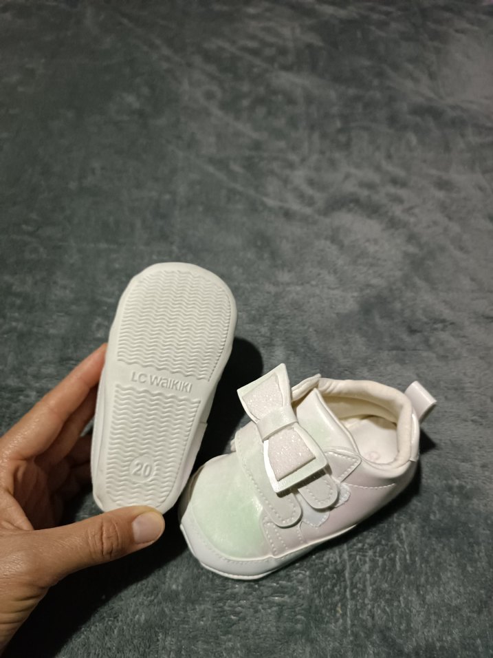 LCW Kız Bebek Beyaz İlk Adım Ayakkabısı - Görsel 4